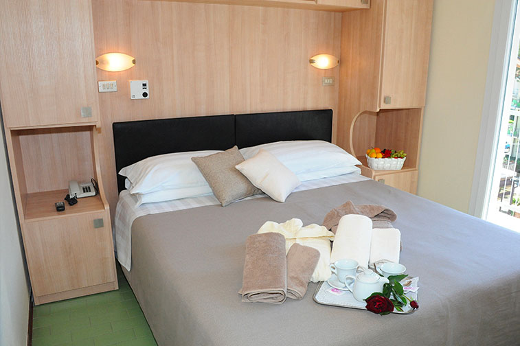 Camere Hotel Lanzoni Pinnarella di Cervia